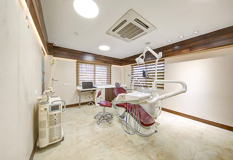 FMS-Cosmetic-Dental-Clinic.jpg